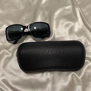 Authentic vintage chanel sunglasses